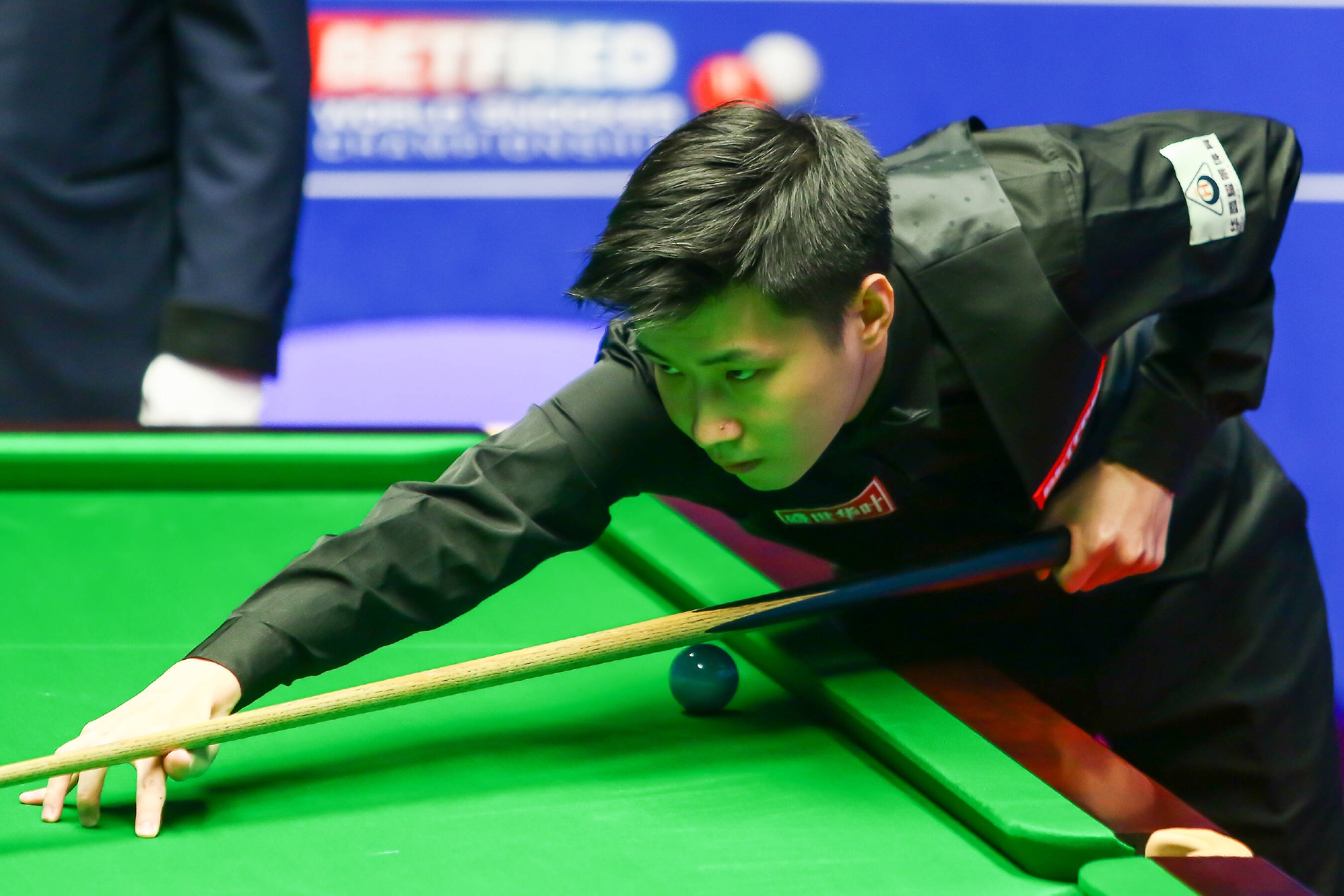 场增添了更 场增添了更