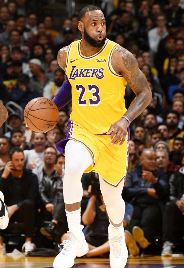 造中距离身 造中距离身