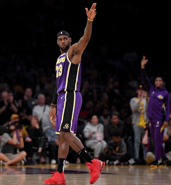 的中距离舒 的中距离舒