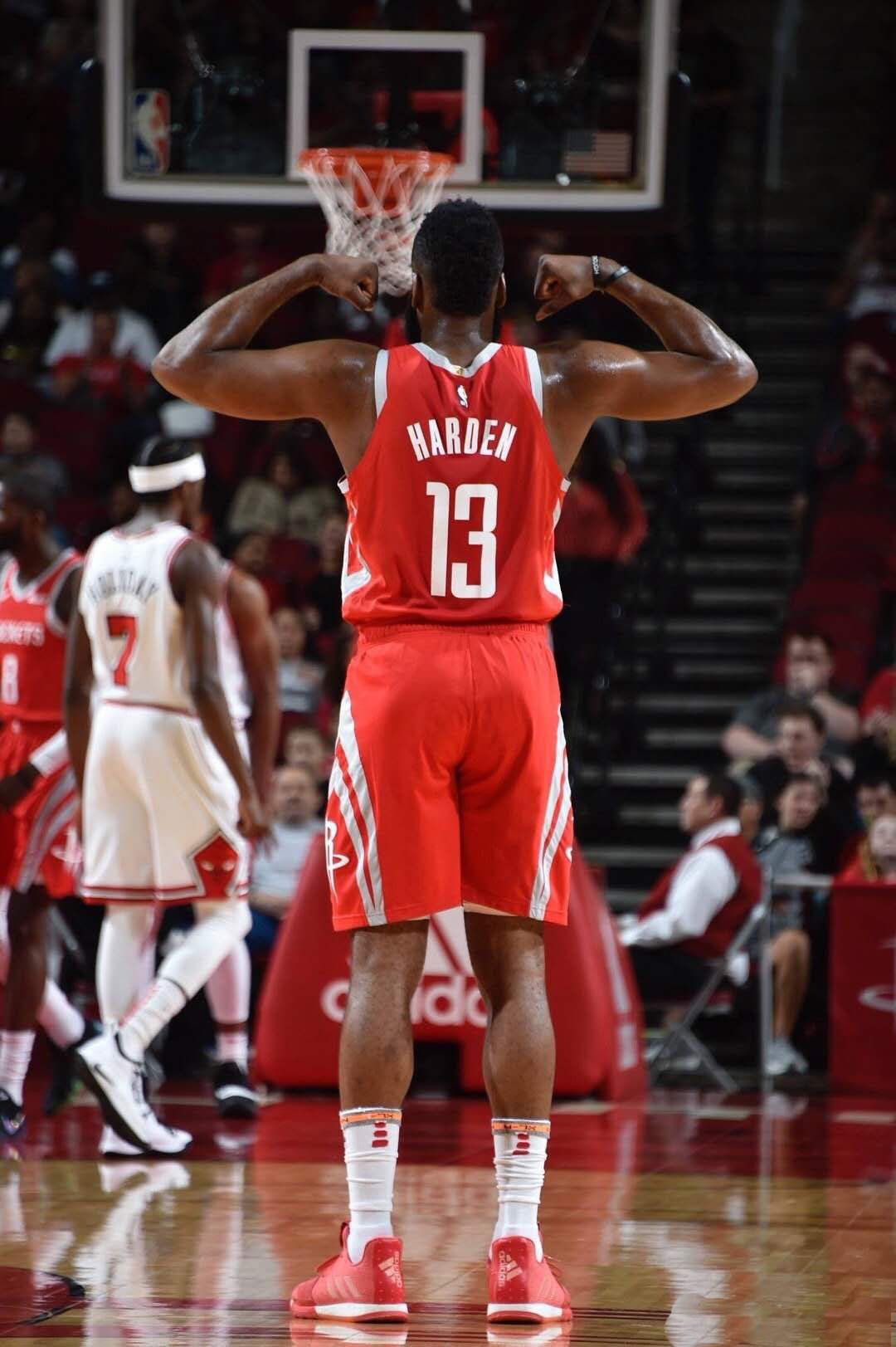 造决策压力 造决策压力